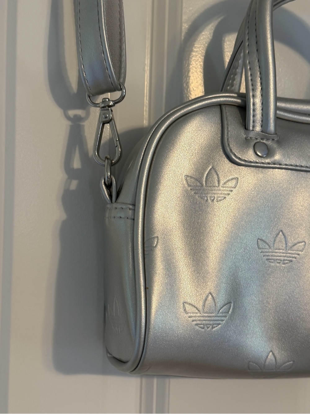 Adidas Originals Adicolor BB Women's Bag JW0050 - Picture 4 of 12